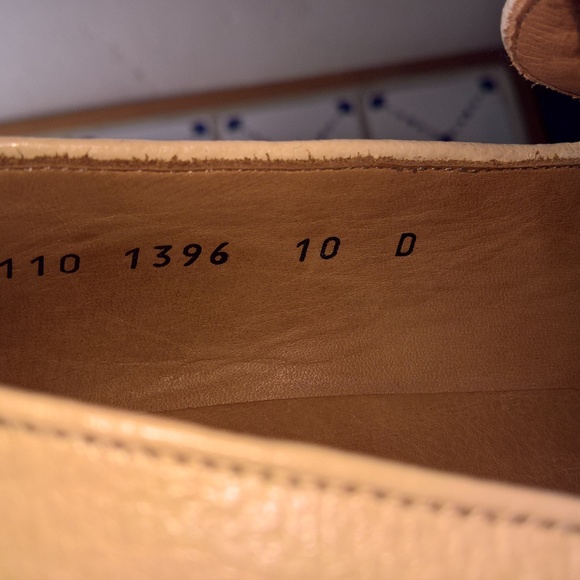 New Tan Men's Loafers - Picture 7 of 12